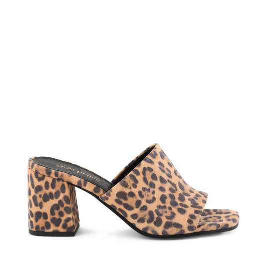 Adapt Sandal - Leopard