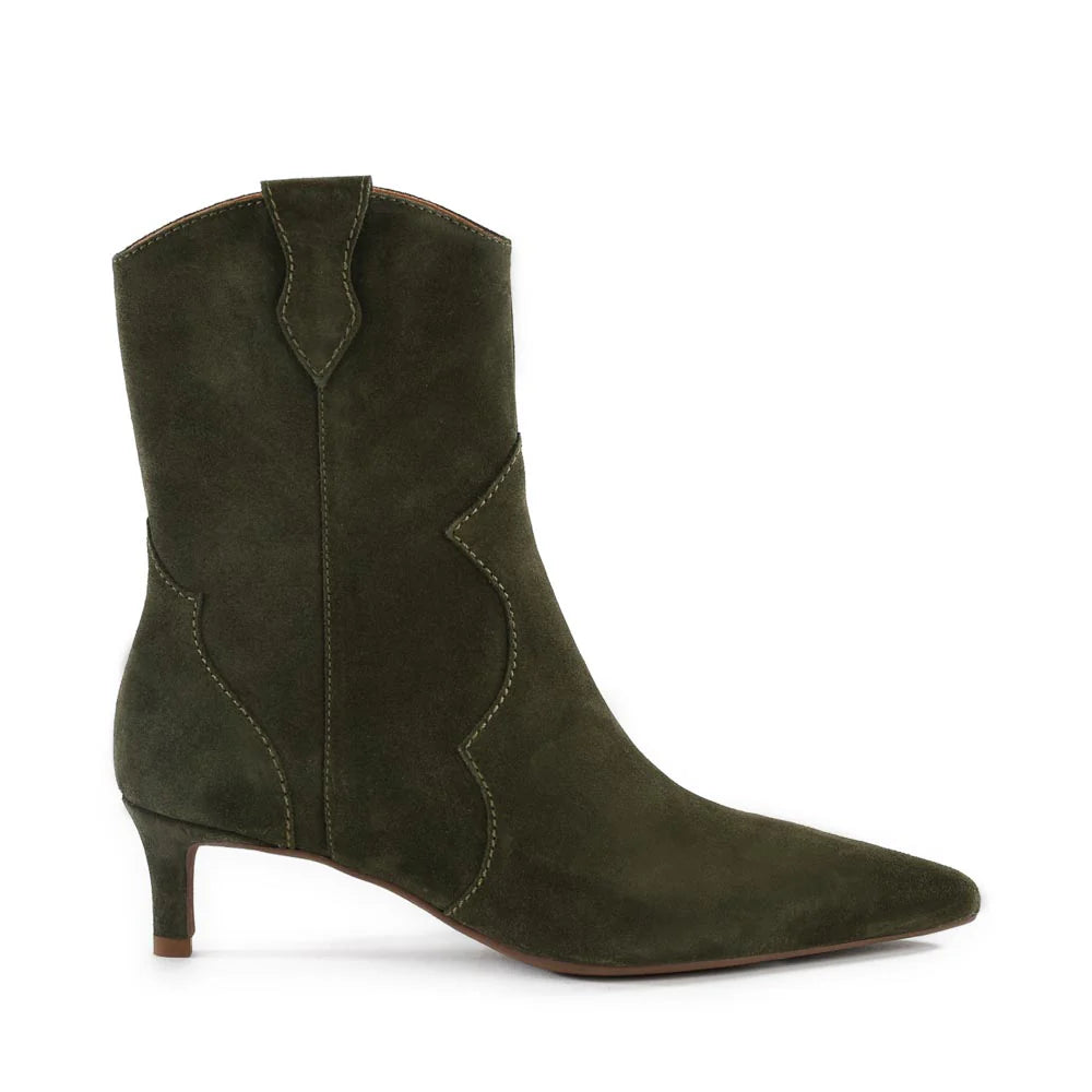 Dallas Boot - Olive Suede