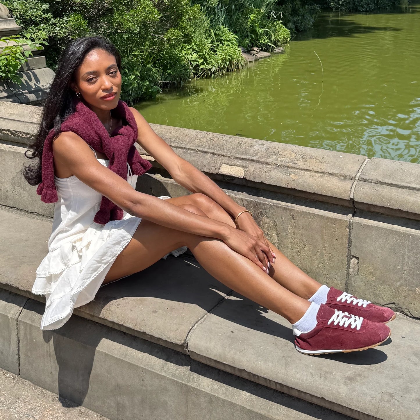 Serina Sneakers - Burgundy Suede