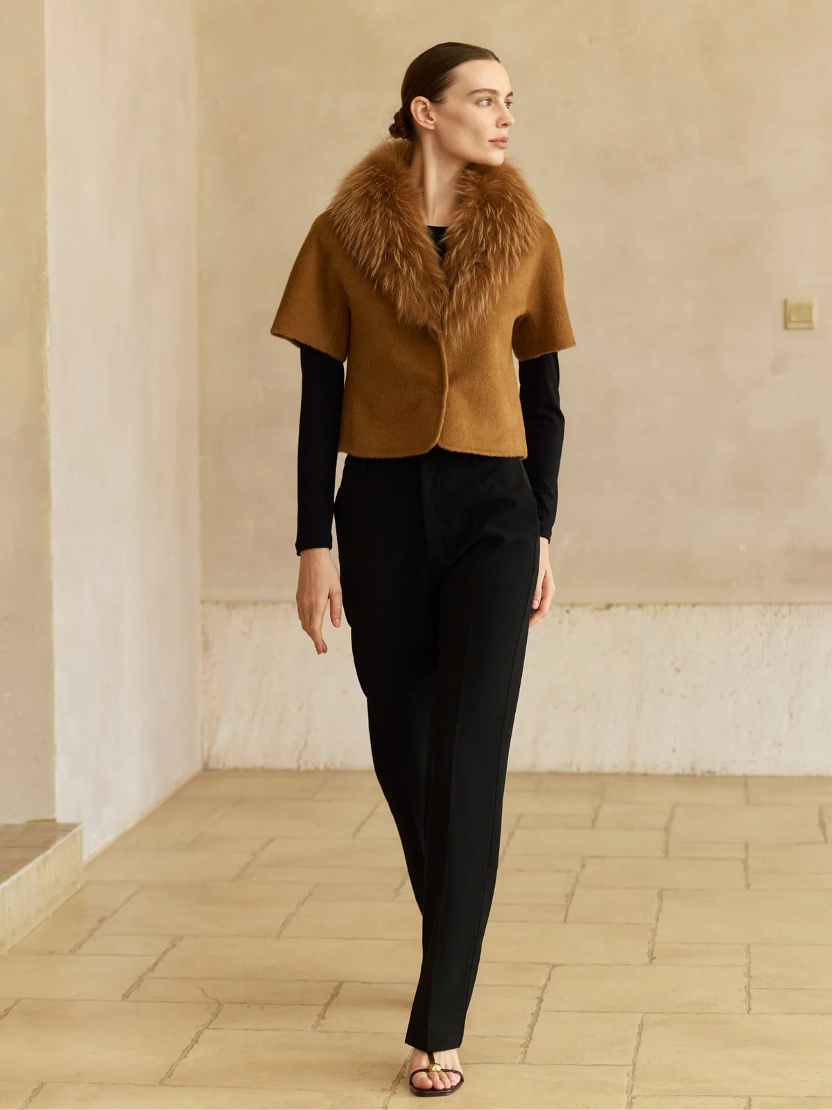Short-Sleeve Jacket with Fur Collar