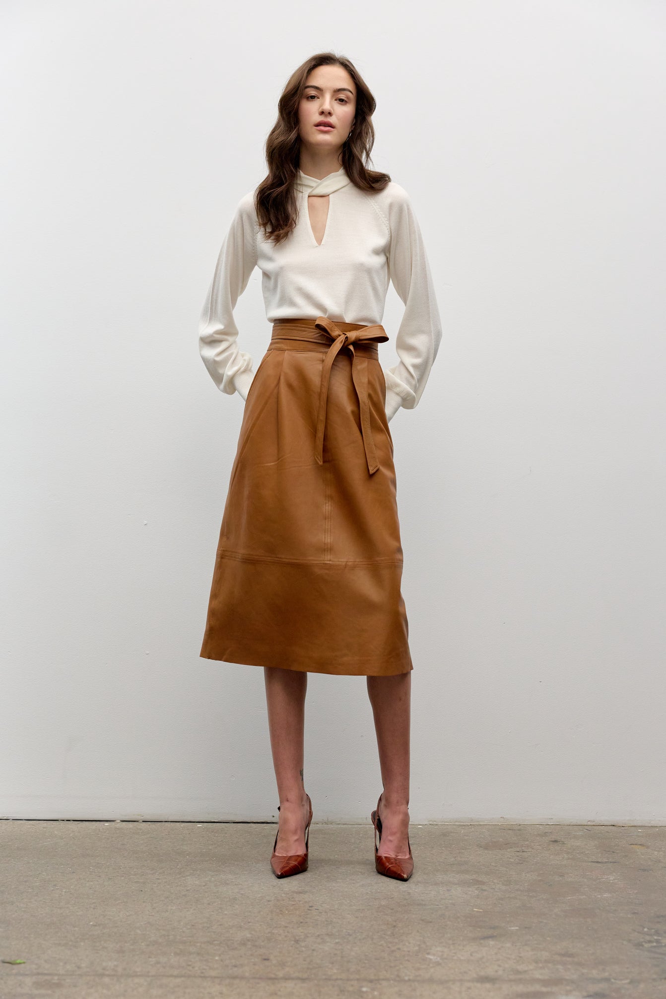 Pleated Front A-Line Leather Skirt - Caramel