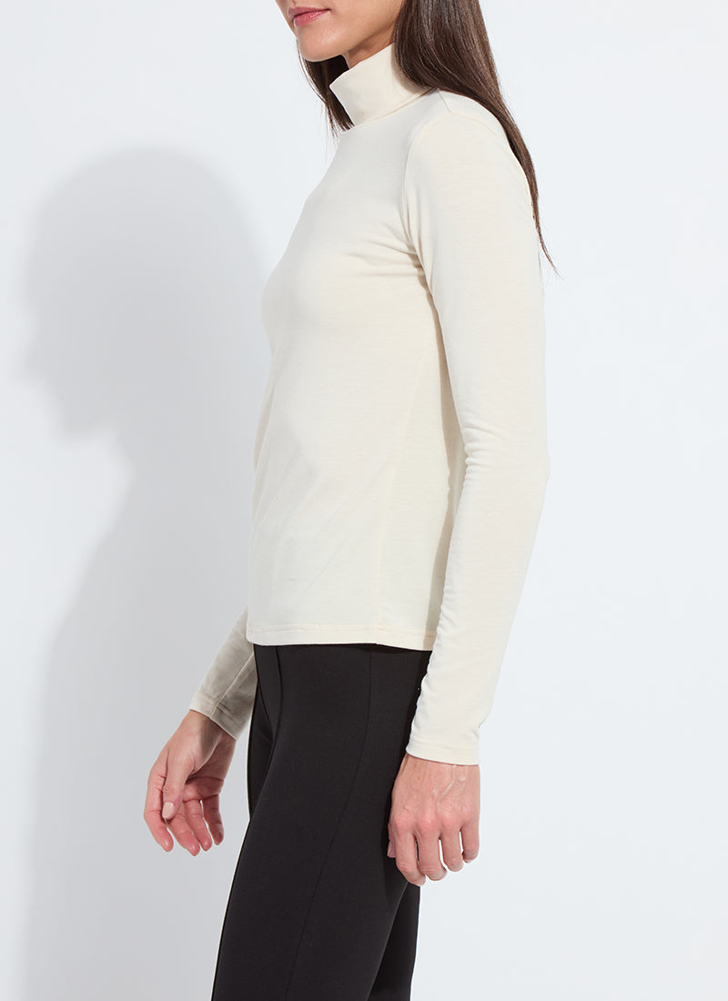 Essential Longsleeve Turtleneck - Latte